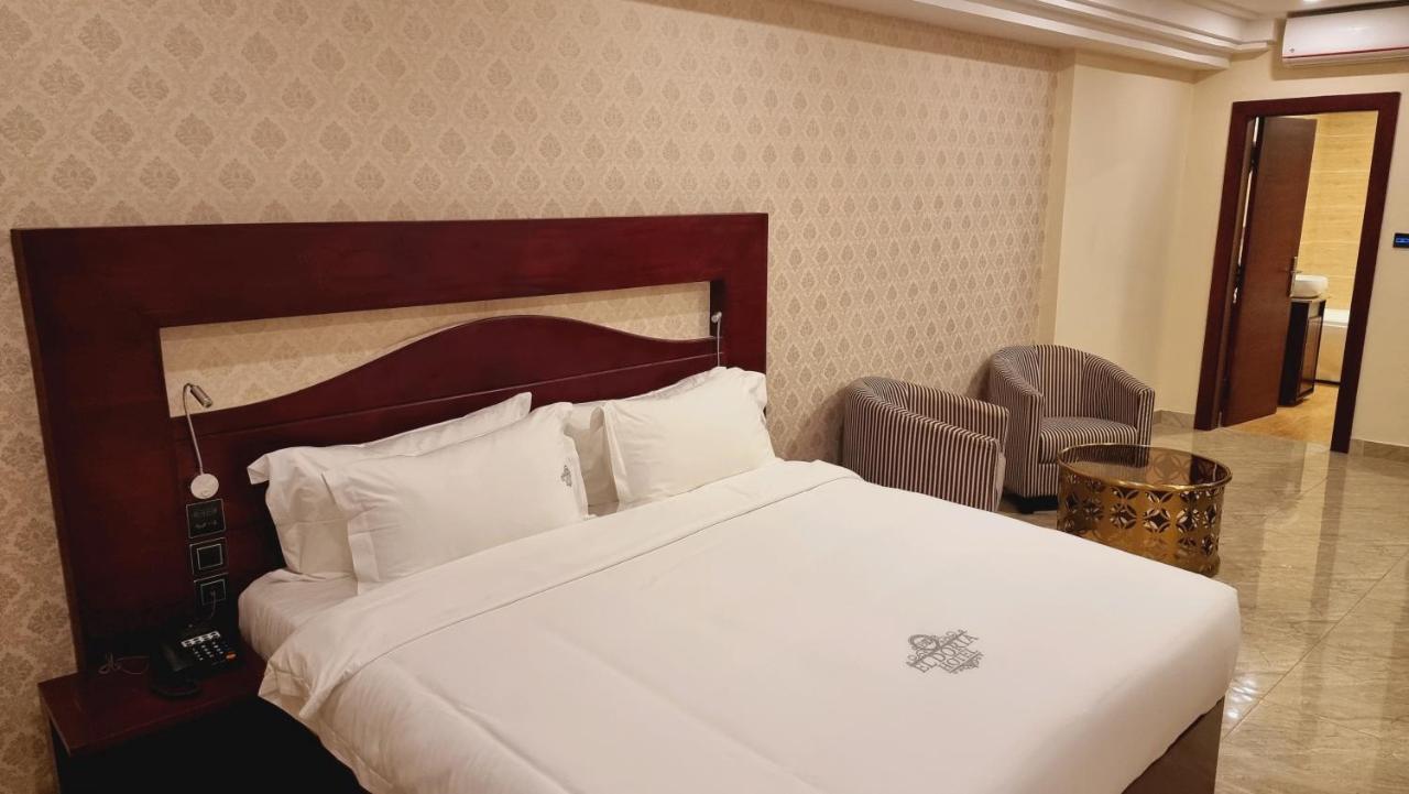 El Doria Hotel ロメ エクステリア 写真