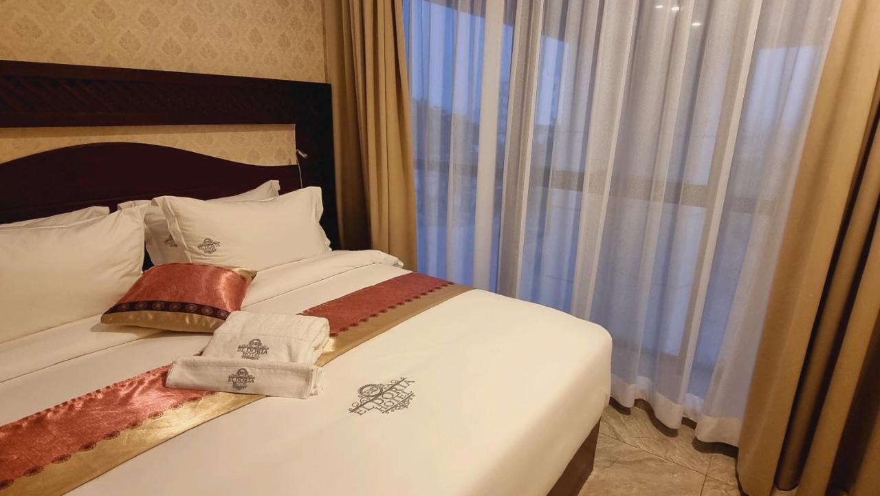 El Doria Hotel ロメ エクステリア 写真