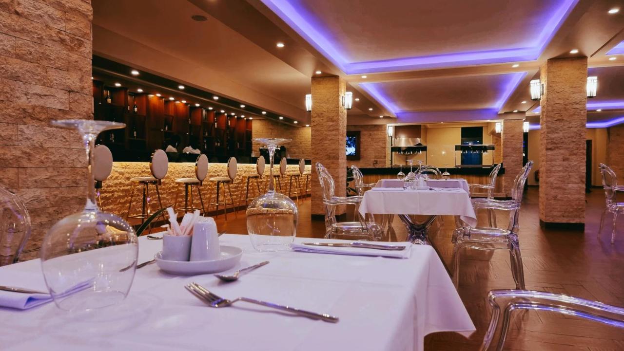 El Doria Hotel ロメ エクステリア 写真
